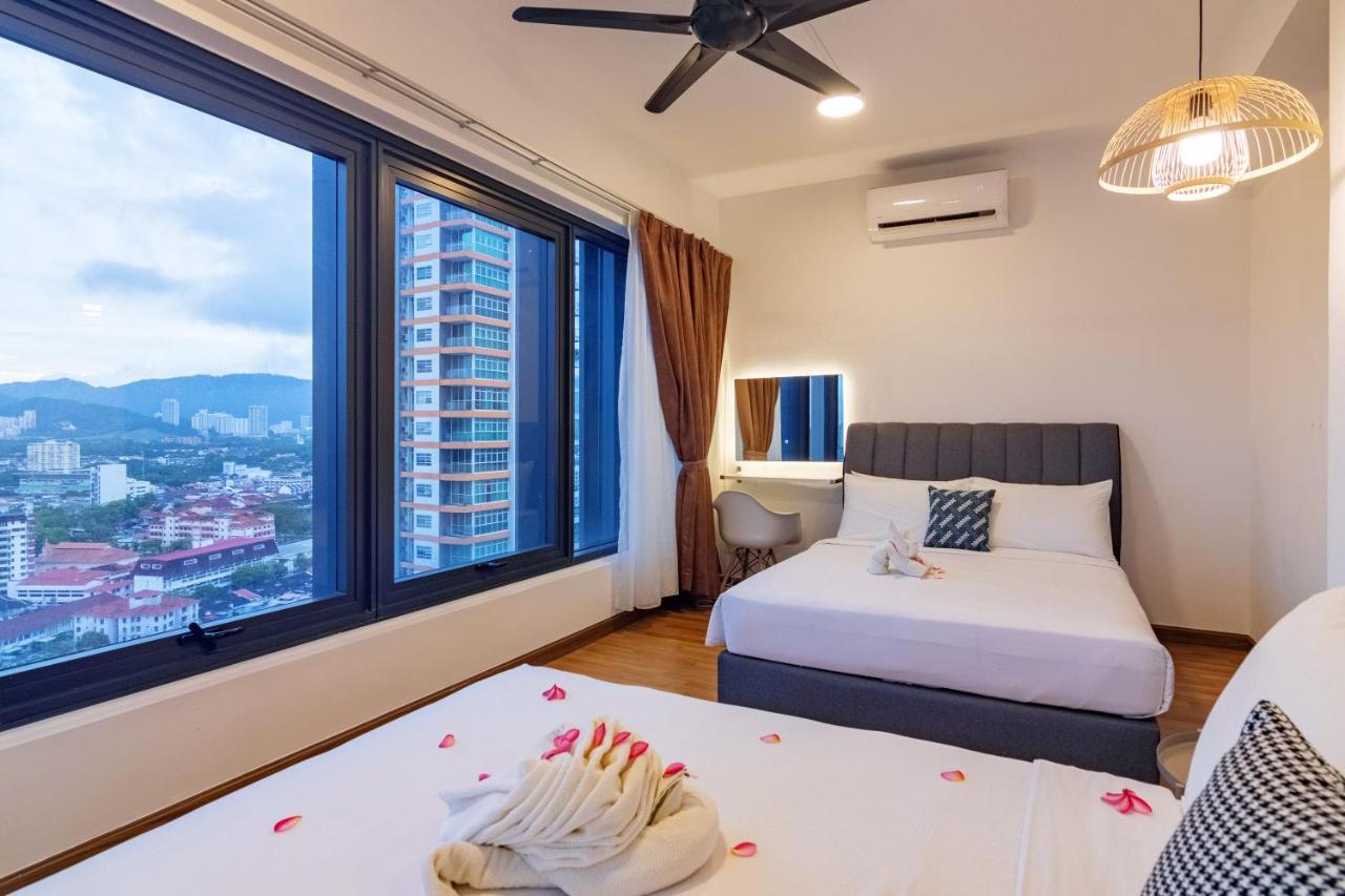 Tropicana 218 Macalister X Airlevate Suites ジョージタウン エクステリア 写真