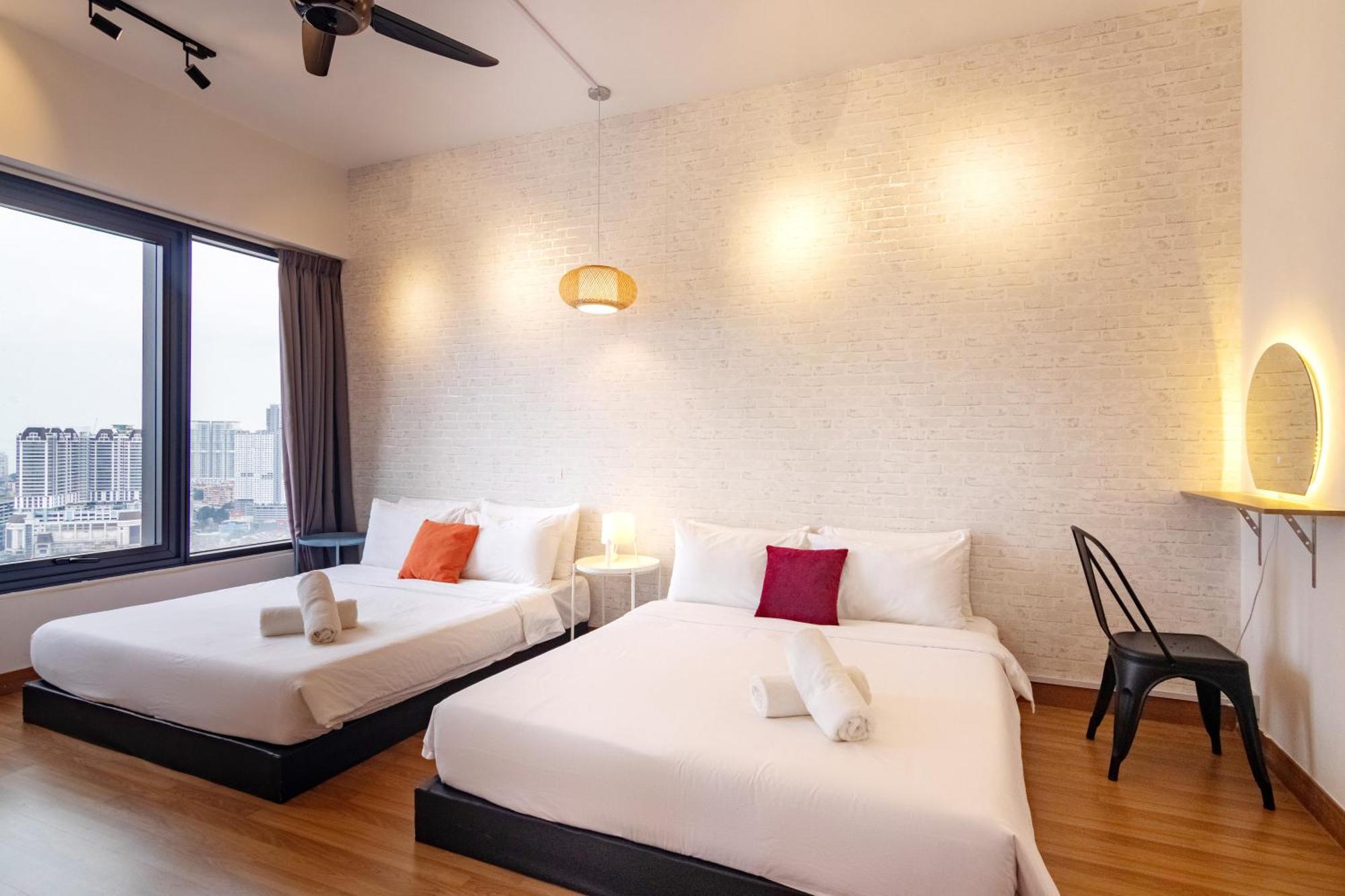 Tropicana 218 Macalister X Airlevate Suites ジョージタウン エクステリア 写真