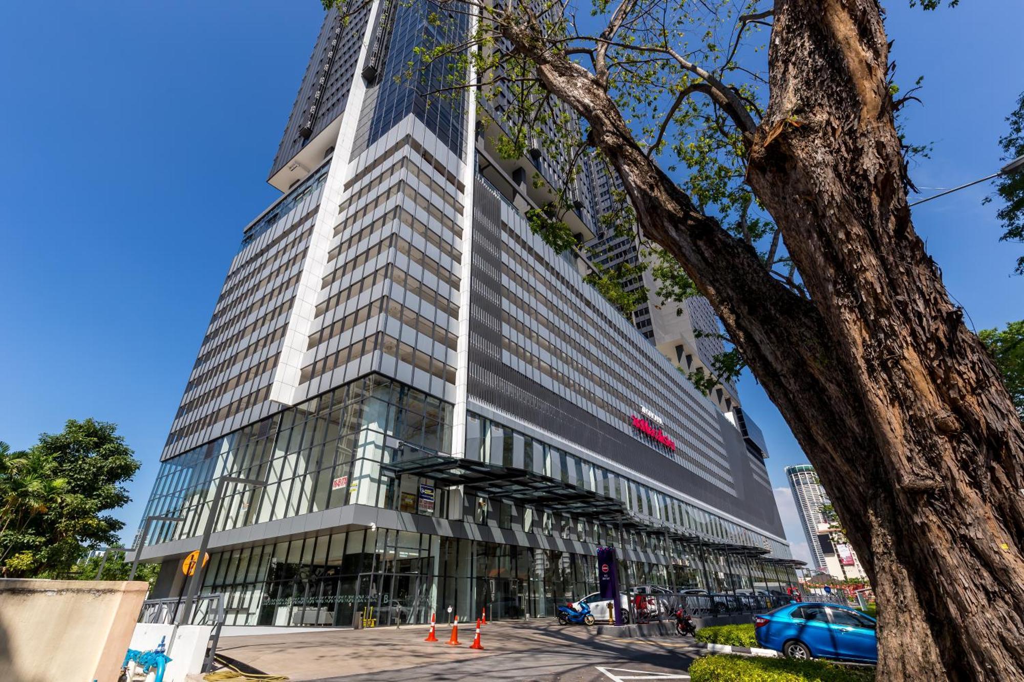 Tropicana 218 Macalister X Airlevate Suites ジョージタウン エクステリア 写真